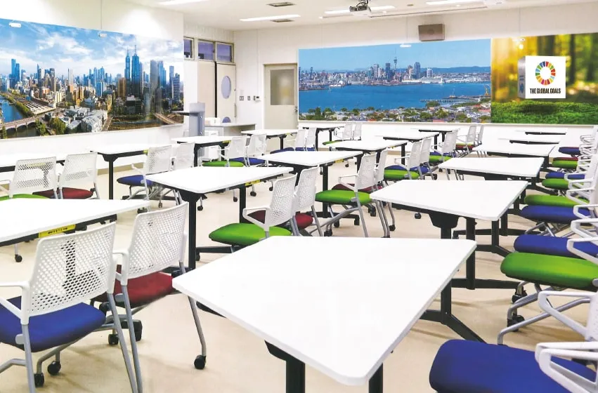 多彩な能力を伸ばす、ラーニングコモンズ